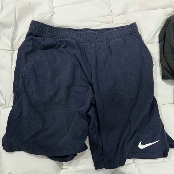 Nike Dri Fit Shorts - Picture 4 of 7